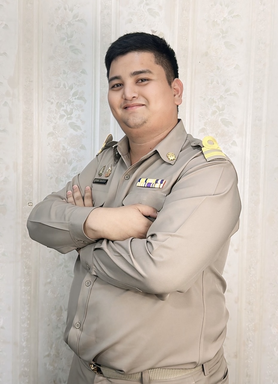 นายธีร์สรัล  โภคินนิธิโชค